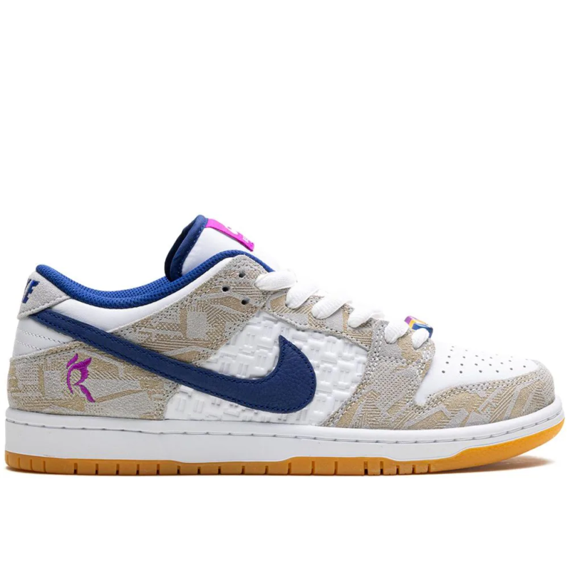 Nike SB Dunk Low "Rayssa Leal"